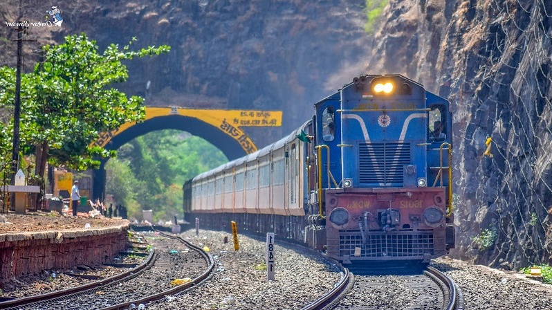 Akola to Tirupati special train